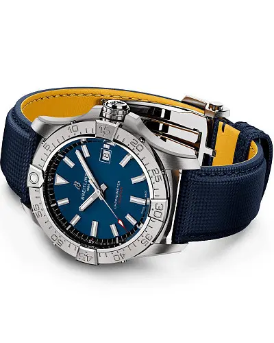 Breitling Avenger Automatic 42 A17328101C1X1